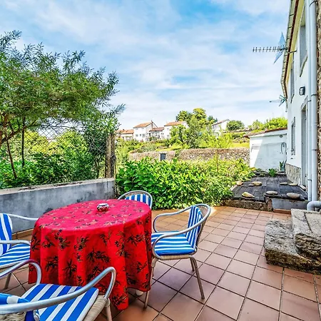 Rio Tambre By Interhome